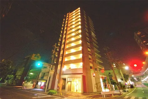 ヴァリエ東別院【10階】の外観