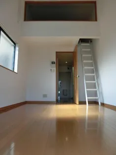 ヴィラ・セラヴィ【202号室】の外観