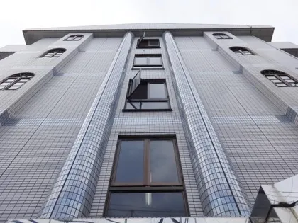 エクセレント上新6【4階】の外観