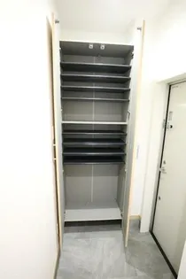 グルーブメゾン須磨離宮【1階】の内装