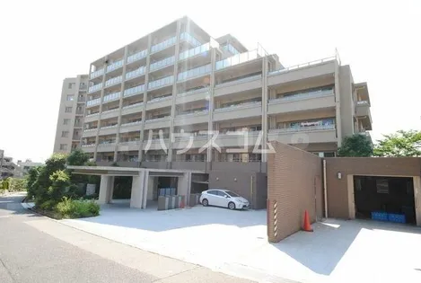 大阪府吹田市桃山台5丁目【マンション】の外観