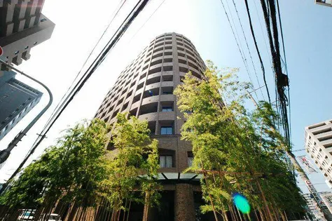 フォレステージュ江坂垂水町【4階】の外観