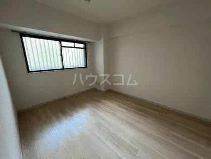 ウィステリア千里【2階】の内装