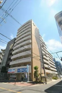 SERENiTE江坂四番館【7階】の外観