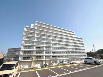 パークナードフィット津雲台【8階】の外観