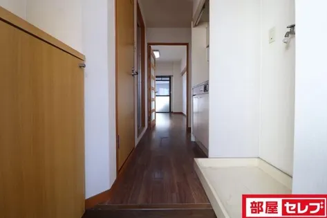 サンハイツオオイケ【3階】の玄関