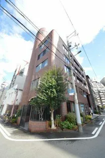 ナヴィール岩船の画像