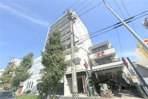 Alba Grande名護屋【2階】の外観