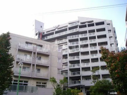 東急ドエルアルス緑地公園A棟【2階】の外観