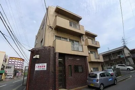 福岡県北九州市八幡西区医生ケ丘【マンション】の外観