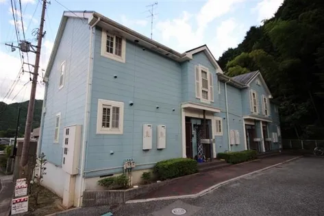 ライジングヒルズ【2階】の外観