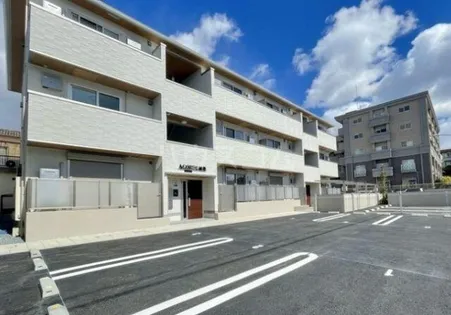 大阪府豊中市長興寺南4丁目【アパート】の外観