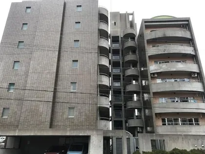 シャトル山手Ⅱ【2階】の外観