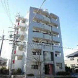 ヒルズ高坂【1階】の外観