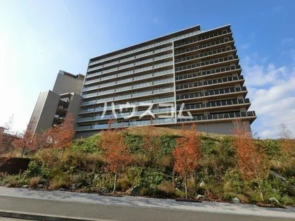 ジオ彩都いろどりの丘【8階】の外観