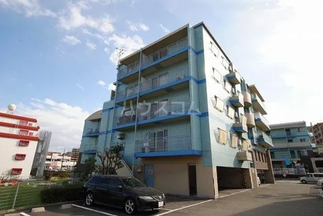 大阪府吹田市山田東4丁目【マンション】の外観