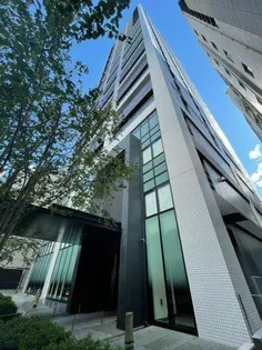 ローレルタワー心斎橋【7階】の外観