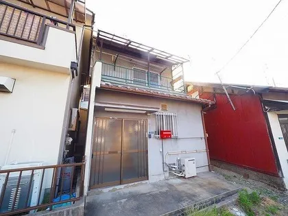 兵庫県尼崎市高田町【一戸建】の外観