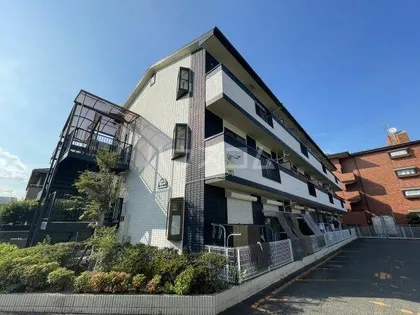 グリーン・フォーレスト【0105号室】の外観