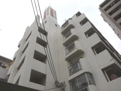 東中島マンション【5階】の外観