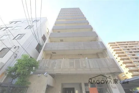 ラ・ルーシュ泉【2階】の外観
