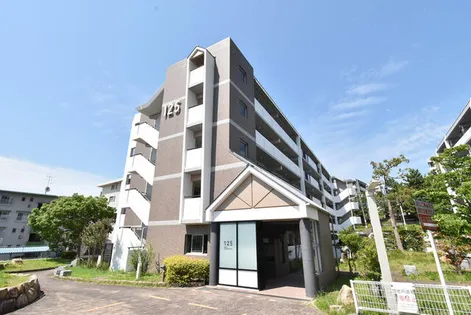 URアルビス五月ヶ丘【1250101号室】の外観