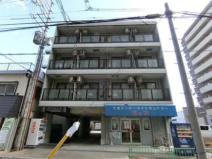 メゾンルミエールの画像