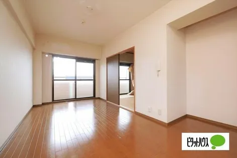 アズール【3階】の居間