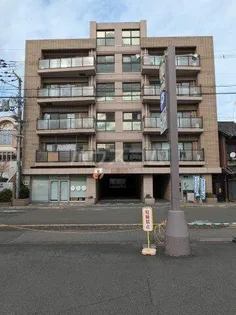 エルデヒルズ【2階】の外観