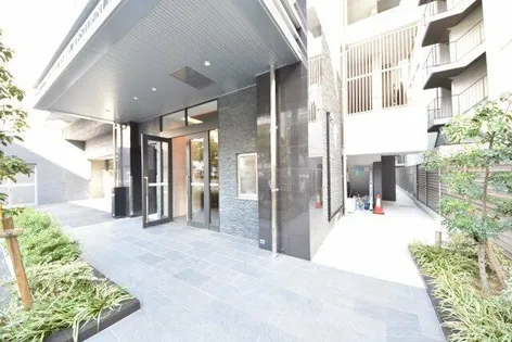 エスリード神戸レジデンス【7階】の外観