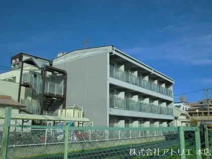 ジュネスチャイムパートⅡ【2階】の外観