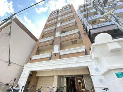 ブルービー玉造【3階】の外観