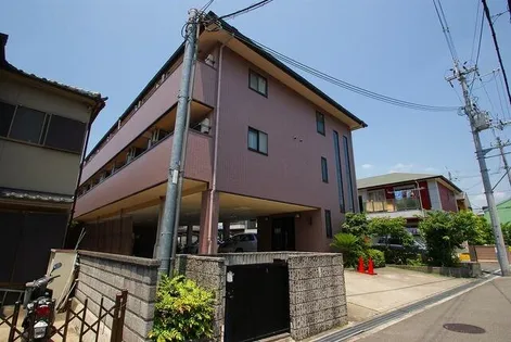 大阪府高槻市氷室町2丁目【マンション】の外観