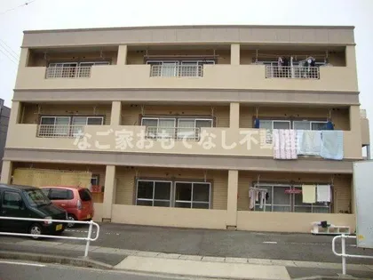 ヴィラ平成【302号室】の外観