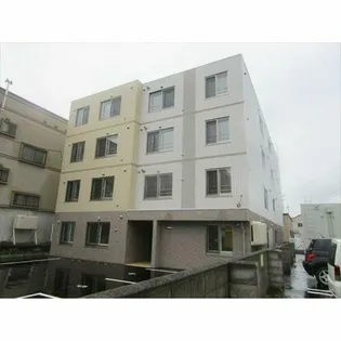 クルタ八軒【1階】の外観