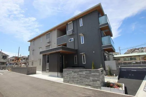 エスト山王【2階】の外観