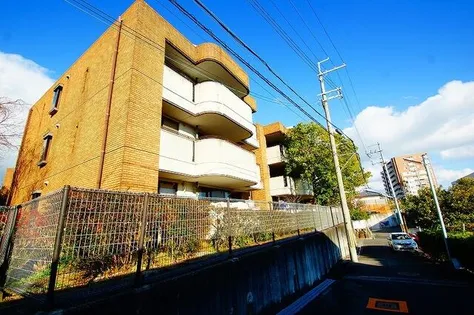 COURT春日丘 A棟の画像