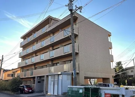 ヒルズイッセイ【4階】の外観