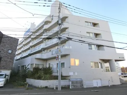 R4TMビル【504号室】の外観