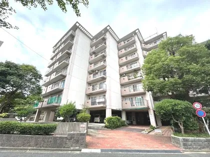 紅梅台ハイツ2号棟【214号室】の外観