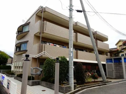 リビオ金剛【2階】の外観