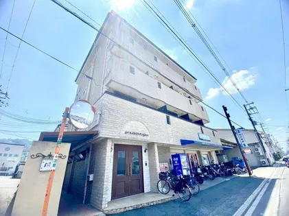 ラ・メゾン・ペンギン【2階】の外観