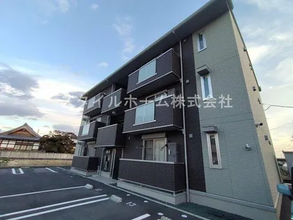 花館【2階】の外観