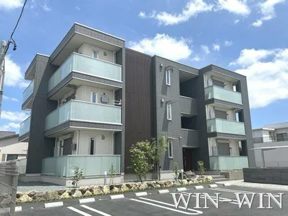 ル・グロンシャリオ【1階】の外観