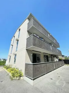 オーヴェストの画像