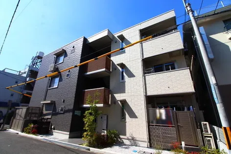 大阪府茨木市総持寺駅前町【アパート】の外観