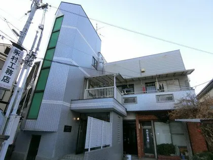 エレガンスシティー【2階】の外観