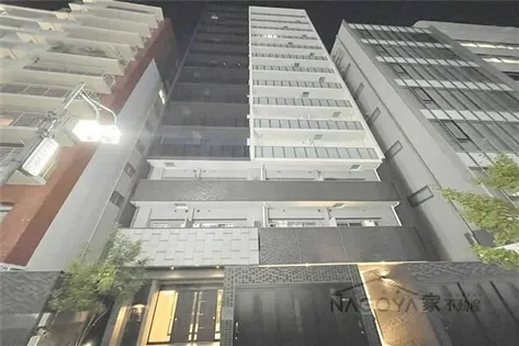 プレサンス葵デュリス【3階】の外観