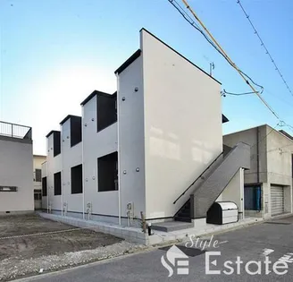 プレミア中村公園【201号室】の外観