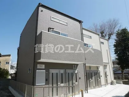 クワトロ・ヴィラ竹下【1階】の外観